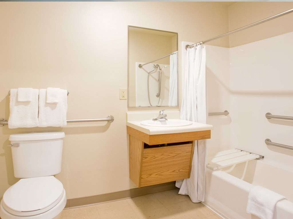 Woodspring Suites 새크라멘토 객실 사진